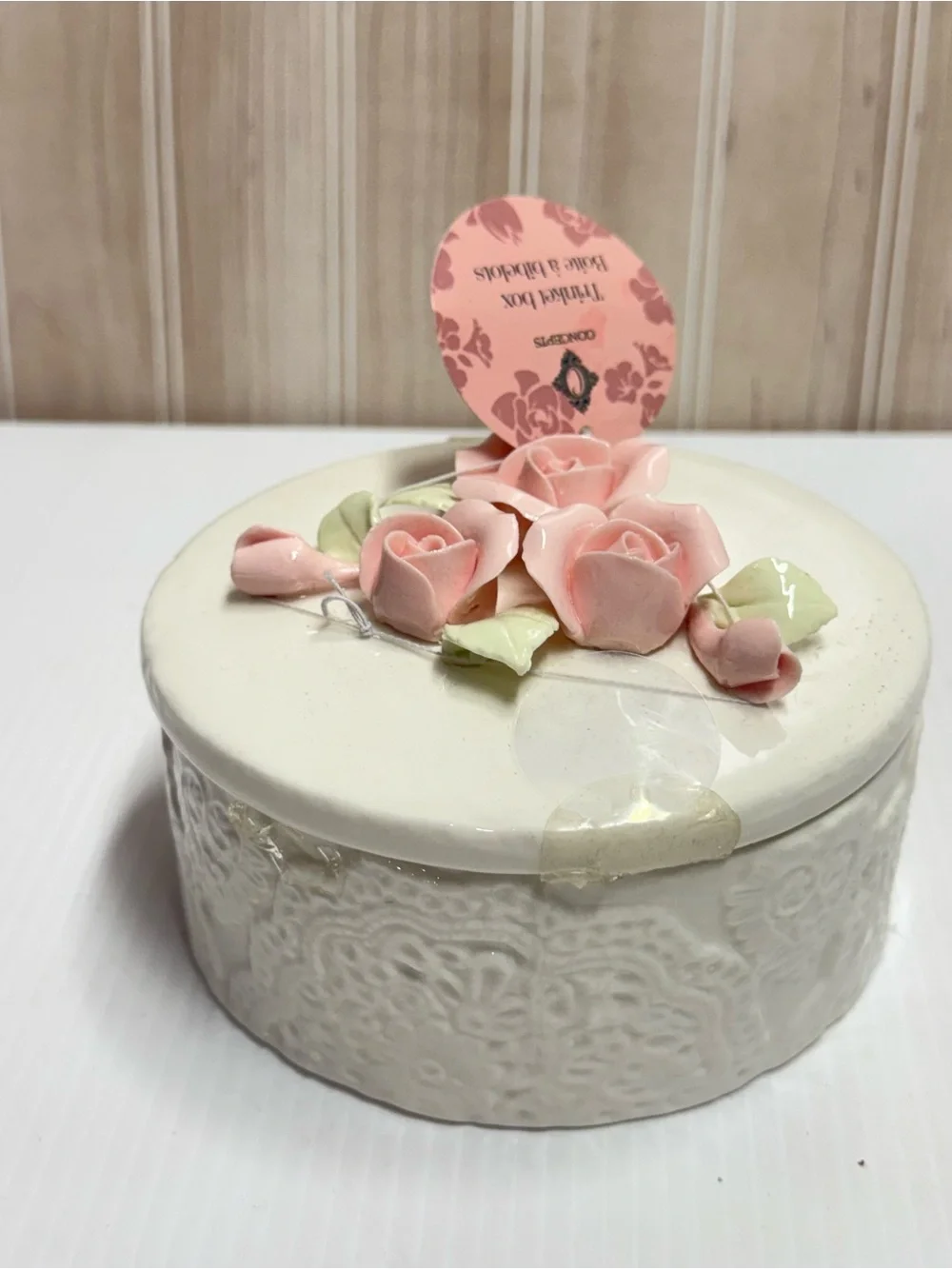 N/A delicate ceramic